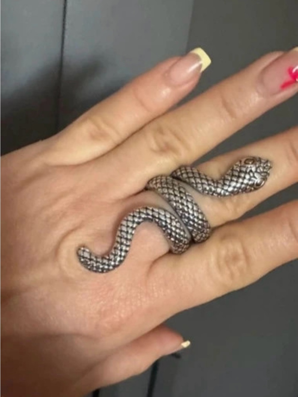 Decorative Silver Snake Ring for Reptile Lovers - Adjustable Silver Tone